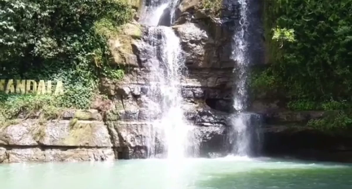Misteri Air Terjun Tersembunyi di Cilacap: Rahasia Solo Traveler yang Tak Terungkap